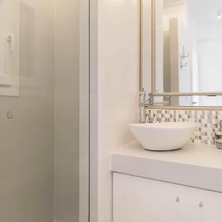 Seafront Brand New Studio In Little Venice Of Paros * Naousa (Paros)